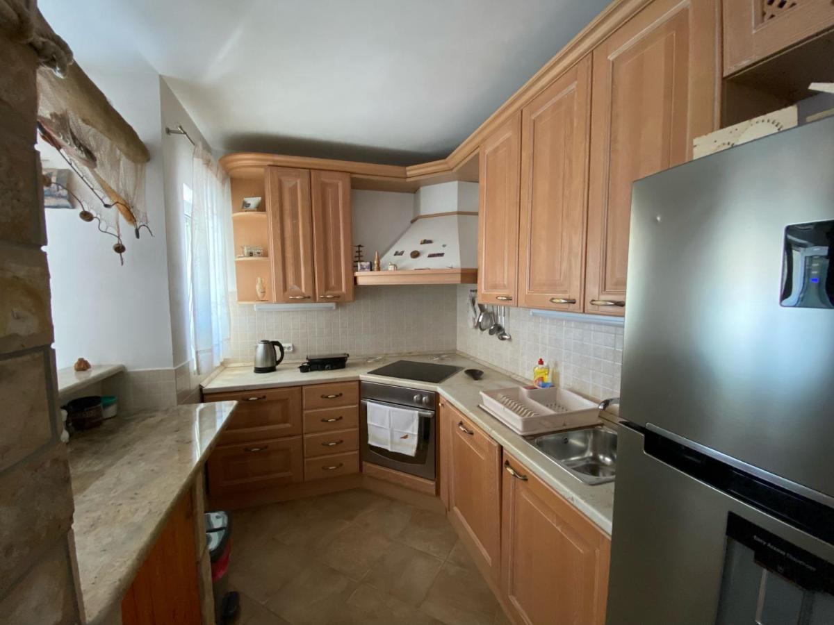 Sandra Free Private Parking Appartement
